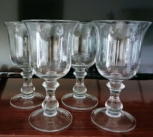 Home Essentials BENTLEY 7.5" Vidrio/Copas -Juego/6-Parece Campo Francés - Imagen 1 de 11