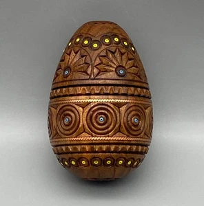 Caja de huevos de Pascua de madera artesanal ucraniana Pysanky incrustación cuentas de semillas de latón - Imagen 1 de 8