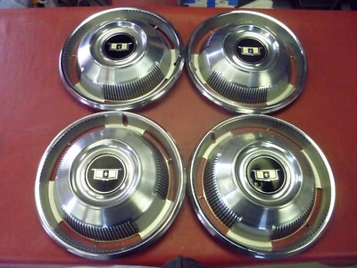 VINTAGE 1966-67 CHEVY CAPRICE 14" HUBCAPS WHEEL COVERS - Image 1 of 4