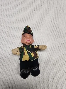 Vintage Mr Magoo Armee Militär 9 Zoll Magoo Puppe Vinyl Kopf Plüschkörper selten - Bild 1 von 5