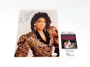 Foto firmada por Oprah Winfrey 8 x 10 en blanco y negro con fecha 11/4/89 JSA automática DA054802 - Imagen 1 de 3