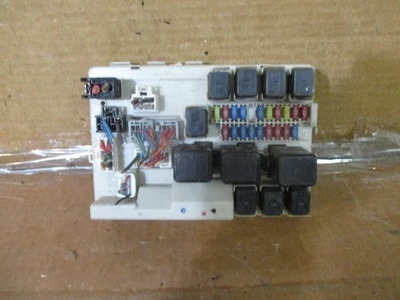 04 05 06 Nissan Altima Engine Fuse Box Relay Junction Block 2004-2006 284b78j020 - Image 1 of 2