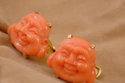 Gemelos italianos chinos de oro amarillo de 18 quilates XXL de 15,5 gramos de Buda de coral Foto 1 de 4