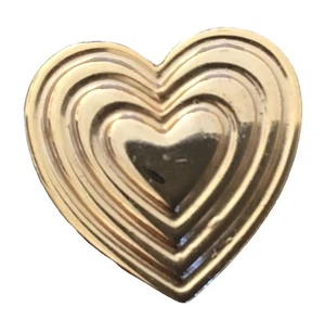 Vintage VARIETY CLUB GOLD HEART PIN BADGE 1993 - Picture 1 of 2