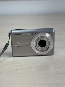 Casio  Exilim EX-Z75 7.2MP Digital Camera Silver. No Battery or charger UNTESTED - Picture 1 of 5