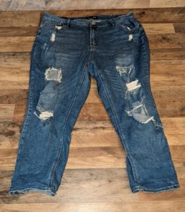 ALMOST FAMOUS SIZE 18 JEANS WOMEN'S DISTRESSED 29 INSEAM - Picture 1 of 3
