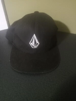 Volcom Black Snapback Hat – Diamond Logo – Skateboard Retro Dad Cap - Image 1 of 2
