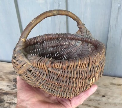 Antigua cesta de nalgas de sauce tejida a mano primitiva americana del siglo XIX  Foto 1 de 4