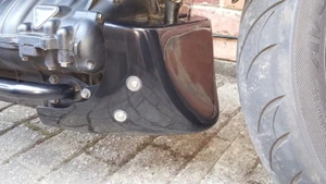 TRIUMPH ROCKET 3 BELLY PAN & BRACKETS, BLACK, FIBREGLASS FINISH - Picture 1 of 9