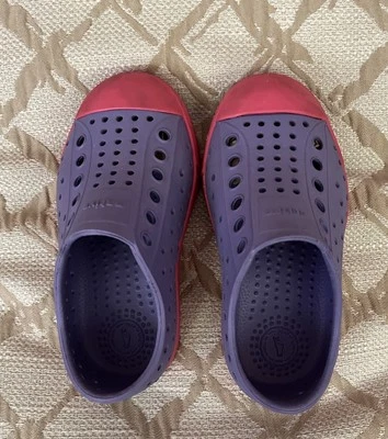 Zapatos de juego acuático Jefferson nativos para niños pequeños talla C 7 Foto 1 de 4