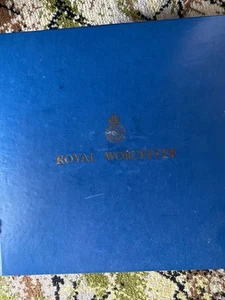 Royal Worcester Vine Harvest Cake Gateaux Sandwich Stand Plate - Picture 1 of 3