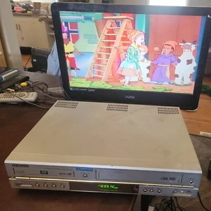 Samsung DVD-V2500 DVD VCR Combo Player 4 Head HiFi NO REMOTE TESTED WORKS 100% - Picture 1 of 4