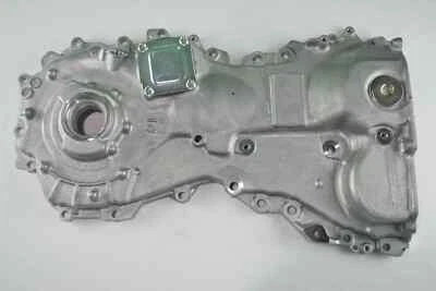 Cubierta de distribución del motor Aisin 113100V020 OEM para Toyota Highlander 2,7 L 2010-2017 Foto 1 de 2