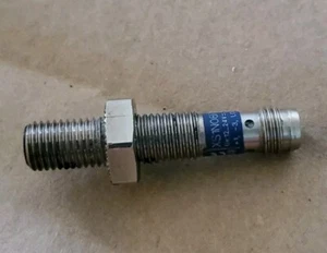 Telemecanique XS1N08PA340S Inductive Proximity Switch - Picture 1 of 7