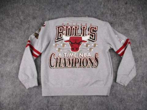 Chicago Bulls Sweatshirt Mens Medium Mitchell Ness Sweater NBA Finals Champions Cover