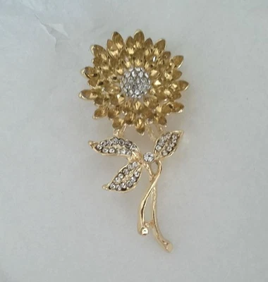 New Goldtone with Clear & Golden Yellow Crystals Sunflower Pin Brooch Lovely - Image 1 of 4