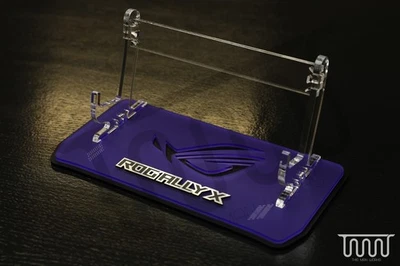Display stand acrilico per console portatile Asus ROG Ally X - Immagine 1 di 3