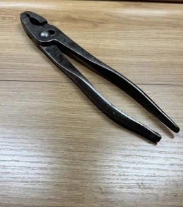 VINTAGE WINCHESTER PLIERS No. 2109 10” RARE EARLY 1920's USA - Picture 1 of 5