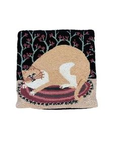 Handmade 16"x16" Hooked Cushion Cover With Cat Design & Floral Background - Picture 1 of 6