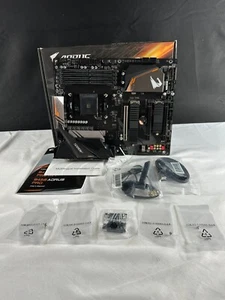 Placa madre para juegos GIGABYTE B450 AORUS Pro Wi-Fi DDR4 ATX Socket AM4 - Imagen 1 de 12