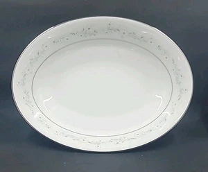 Noritake Essex #2224 Oval Serving Bowl 9-3/4" X 7-1/4" - Picture 1 of 6