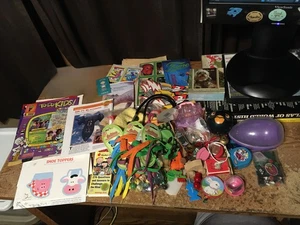 LOTE DE JUGUETES VINTAGE Y ALEATORIOS NIÑOS NOTICIAS CARTAS HOJAS INFORMATIVAS CANICAS ANGRY BIRDS - Imagen 1 de 22