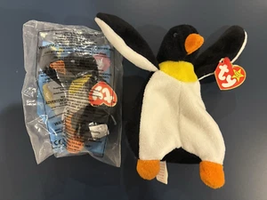 Lote de 2 Ty Beanie Baby Waddle Penguins 7" 1995 y McDonalds 1998 en paquete original - Imagen 1 de 6