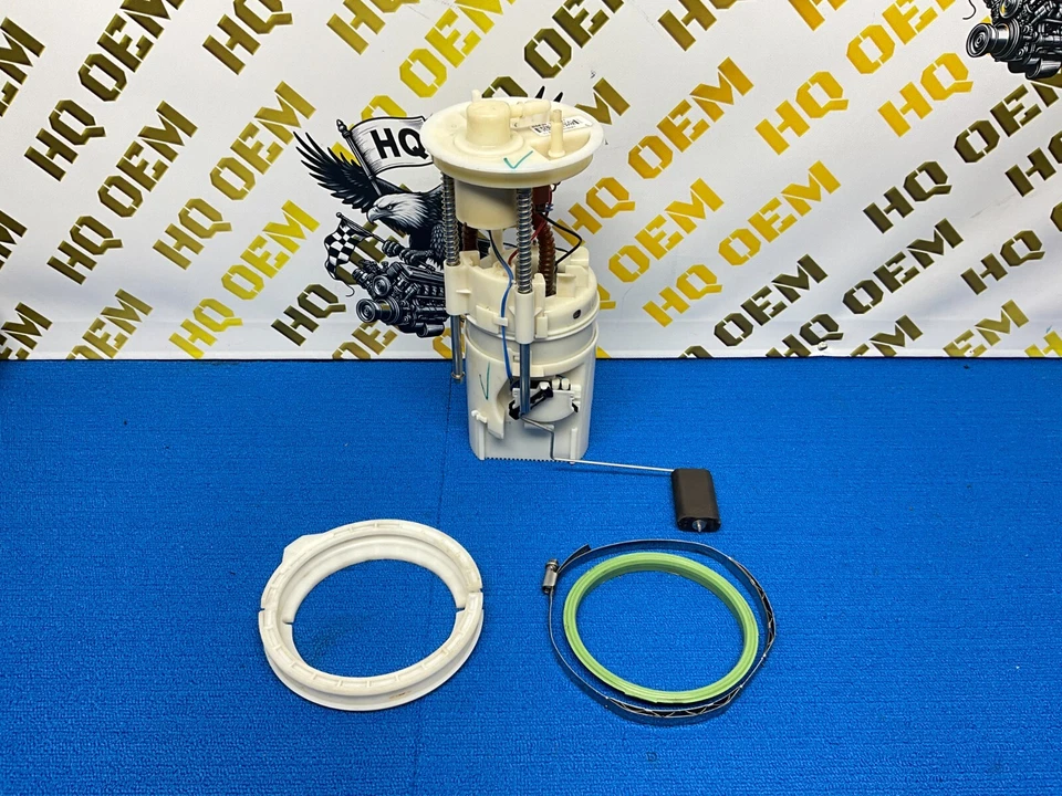 BMW X5 E70 2011-2013 motor 3,5 L tanque de combustible unidad de bomba OEM Foto 1 de 4