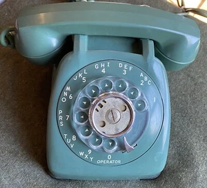 AUTOMATIC ELECTRIC Green Jade Vtg Rotary Telephone Model 80 Monophone N 82212 - Picture 1 of 8