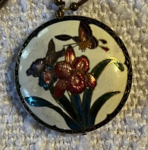 1970's Cloisonne White Enamel Double Sided Pendant Necklace & Matching Earrings - Picture 1 of 7
