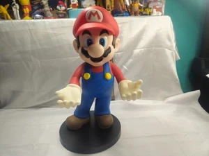 SUPER MARIO 12” Nintendo 3DS DSi Sistema de Juego Soporte Figura con Base Negra 2011 - Imagen 1 de 6