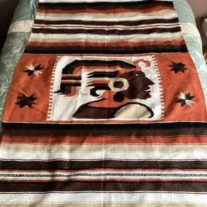 Manta de lana mexicana tejida a mano de colección alfombra colgante diseño guerrero azteca 78x46 - Imagen 1 de 11
