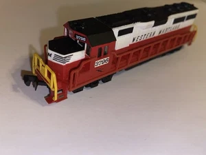 Bachmann N Scale Western Maryland Diesel Locomotive Engine GP-40 #3796 Runs - Picture 1 of 6