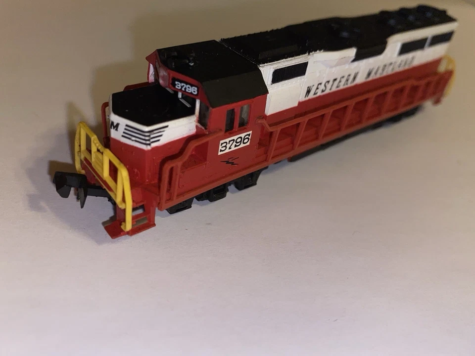 Bachmann N Scale Western Maryland Diesel Locomotive Engine GP-40 #3796 TESTED - Image 1 of 4