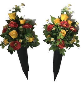 Arreglo de florero de seda artificial con espiga de tumba par de rosas conmemorativas y amapola - Imagen 1 de 8