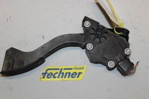 Gaspedal Toyota Prius + plus ADVICS 1.8 Hybrid 73 kW 78110-12050 Denso - Picture 1 of 3