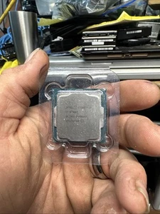 INTEL CORE I7-8700T PROCESSOR | 2.40GHZ | SR3WX - Bild 1 von 2