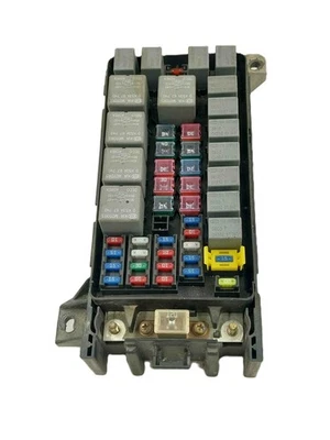 Modulo scatola fusibili KIA CARNIVAL II GQ 0K53H66760 0K53H-66-760 2.90 Diesel 28423125 - Immagine 1 di 4