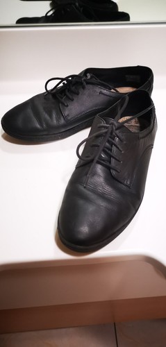Scarpe Clarks in pelle nera taglia 5