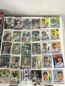 275+ ENORME LOTE DE TARJETAS DE BÉISBOL MLB 2020-2025 Topps INSERTOS PARALELOS Novatos RC - Imagen 1 de 11