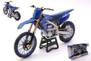Modellino moto scala 1:12 YAMAHA CROSS YZ 450 F motor bike diecast modellismo - Foto 1 di 1