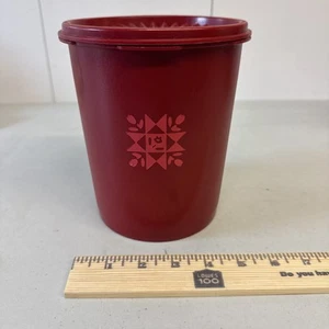 Vintage Tupperware Servalier Canister Rare Red Tulip Quilt Pattern W/ Lid - C - Picture 1 of 8