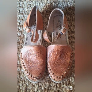 Macarena Collection Sandals women Huarache Colorful Leather Mexican Style Sz 9 - Picture 1 of 8