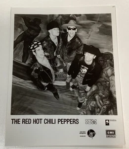 Foto stampa vintage Red Hot Chili Peppers 8x10” EMI ICM ENIGNA LGM RECORDS ROCK - Foto 1 di 8