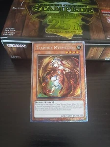Yugioh Stampede - Traptrix Myrmeleo - Platinum Secret Rare - RA04-EN210 - Picture 1 of 1