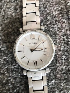 Ladies Fossil Carlie Wrist Watch In A white Metal Case And Clasp Watch Strap - Picture 1 of 11