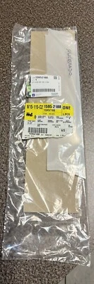 GMC Sierra 2500 HD 2007-2014 protector de piedra de apertura de rueda derecha OEM 15952188/3-C Foto 1 de 2