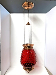 GRAN LÁMPARA DE ACEITE VICTORIANA COLGANTE PASILLO ROJO HOBNAIL PANTALLA - Imagen 1 de 17