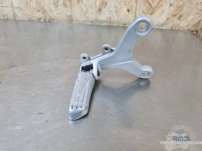 MV Agusta F4 1000 2010 to 2012 Right Foot Rest Plate Foto 1 de 3