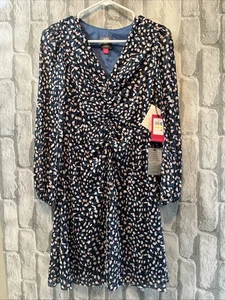 Vince Camoto Dress Sz 4 Long Sleeve - Picture 1 of 16